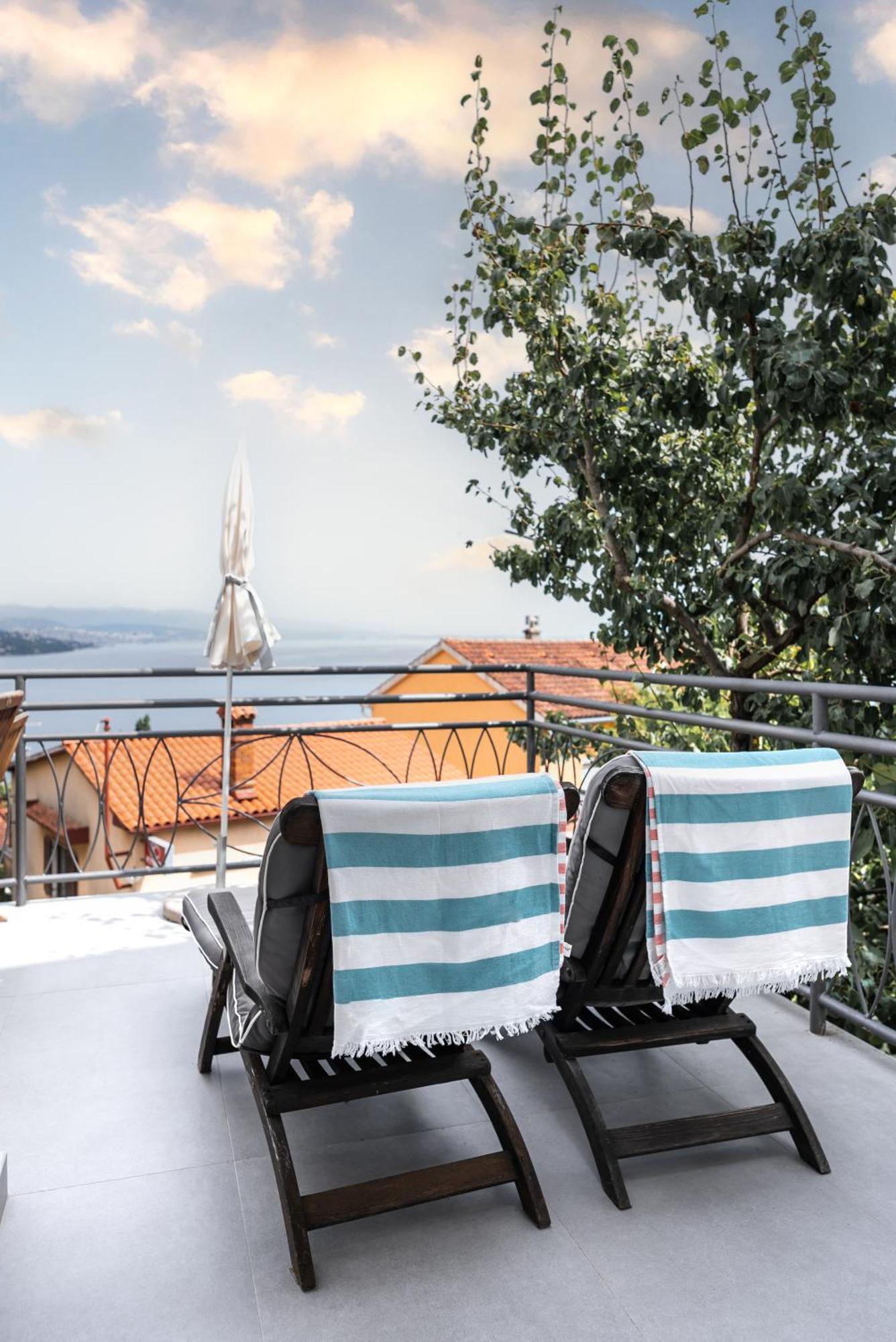 New Cosy Apartments With Private Parking Opatija Dış mekan fotoğraf