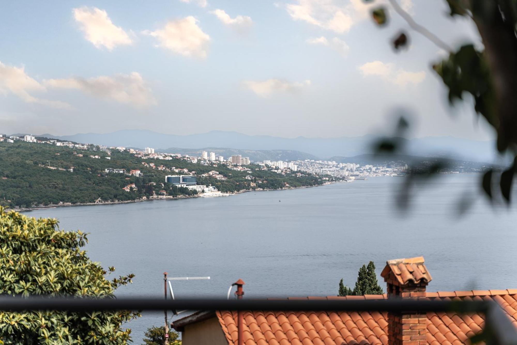 New Cosy Apartments With Private Parking Opatija Dış mekan fotoğraf